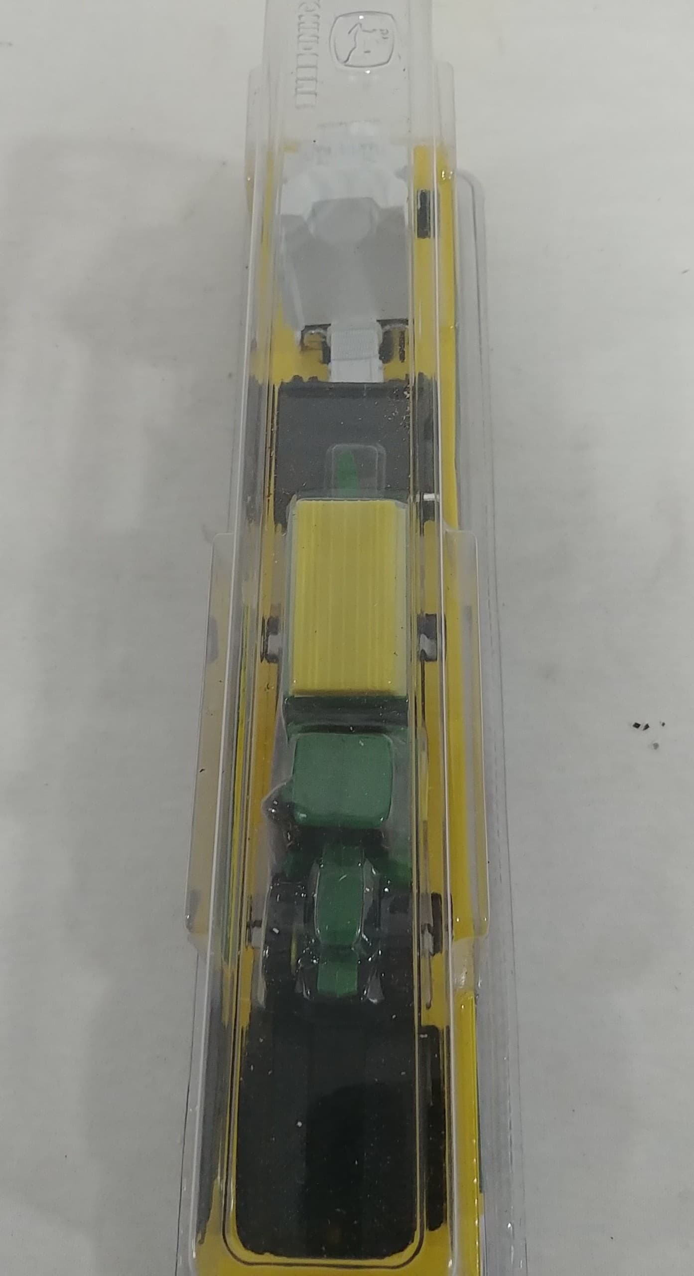 New - TOMY John Deere White Hauler Semi Truck & Green Tractor