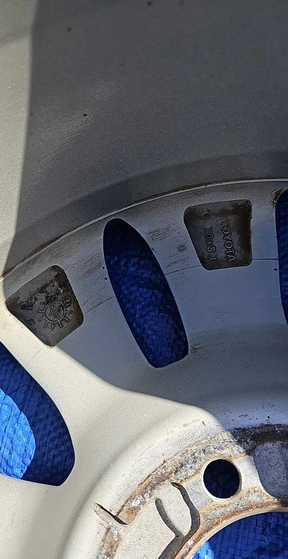 Toyota Sequoia 08 - 21, Tundra 10 – 17 20x8 Wheel Only