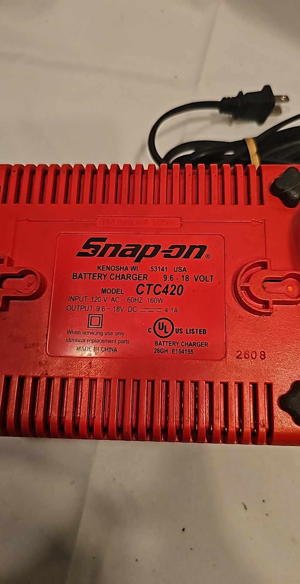 Snap On 9.6v - 18V Battery Powered Sawsall In Carry Case